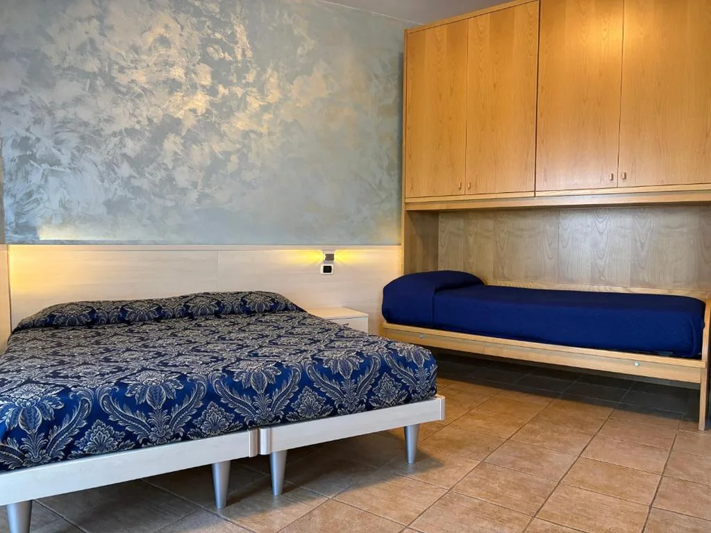 Family Room with Lake View — Hotel Renata