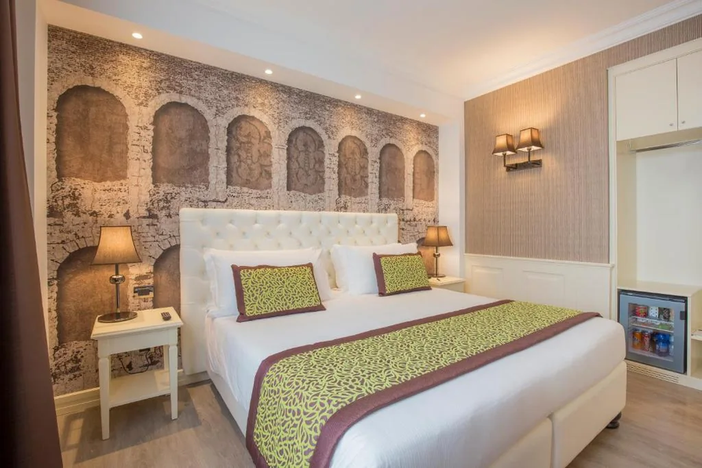 Deluxe Family Room — Hotel San Pietro