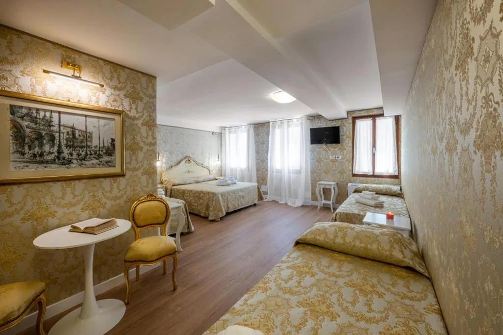 Camera Familiare - Dependance — Hotel Apostoli Garden