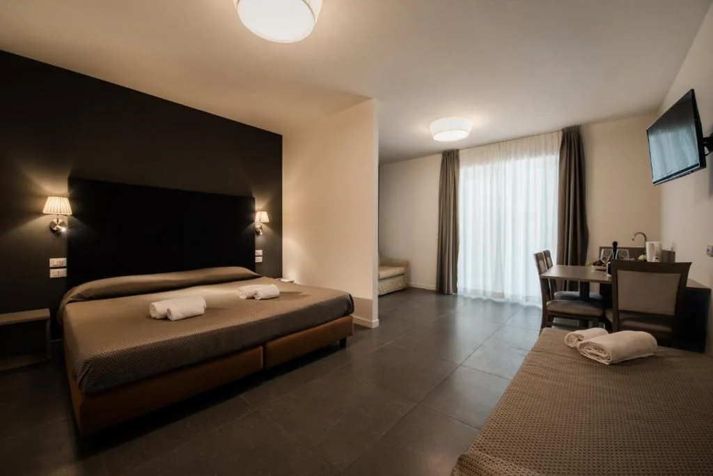 Camera Familiare — Garda Guest House