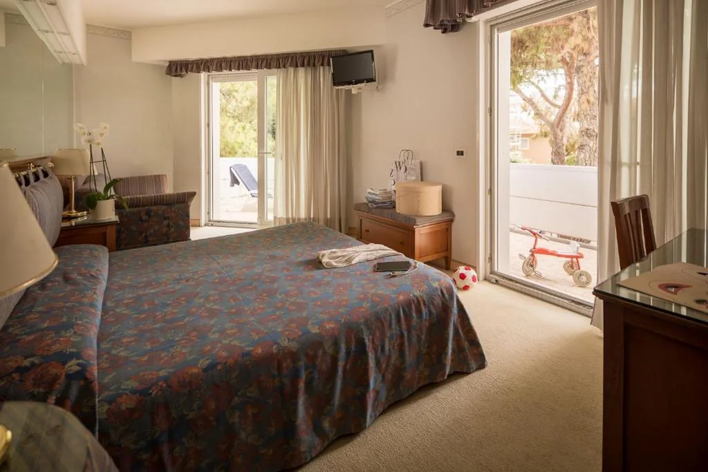 Family Room — Hotel Astro
