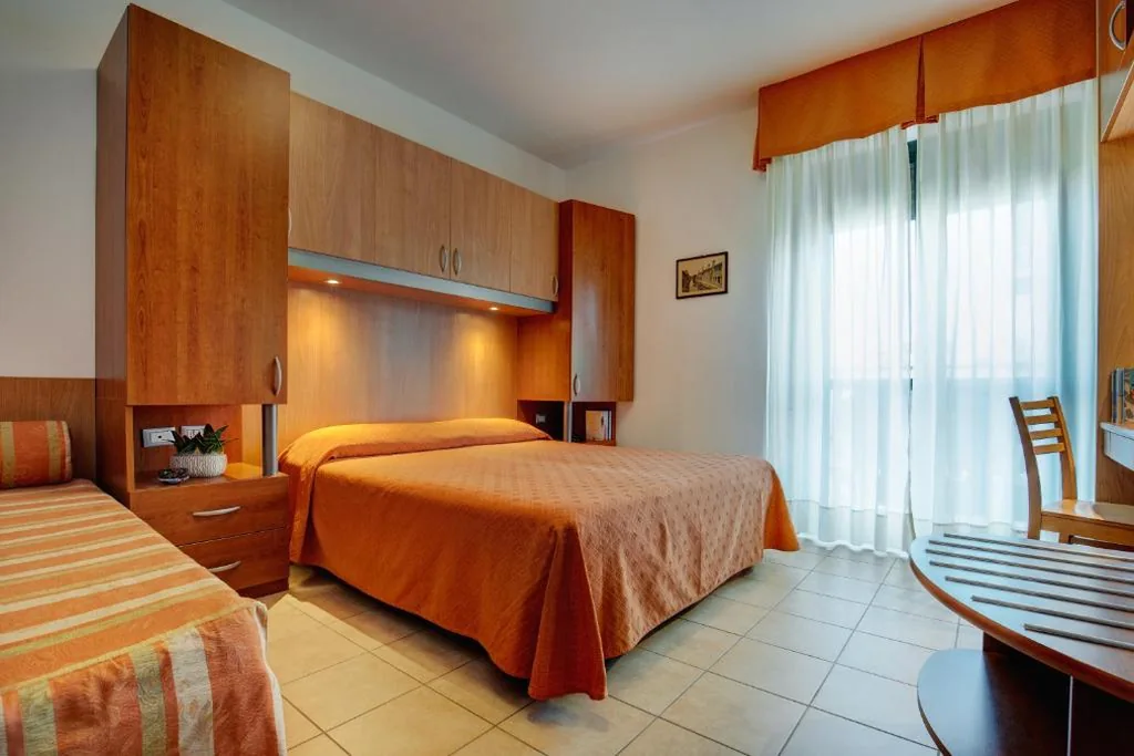 Camera Familiare — Hotel Jalisco