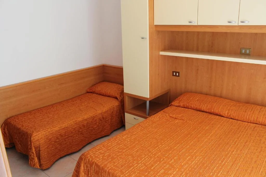 Camera Familiare — Hotel Kennedy