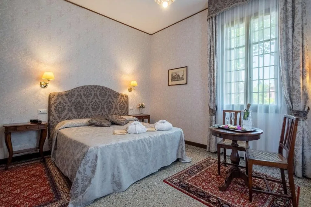 Camera Familiare — Hotel La Meridiana