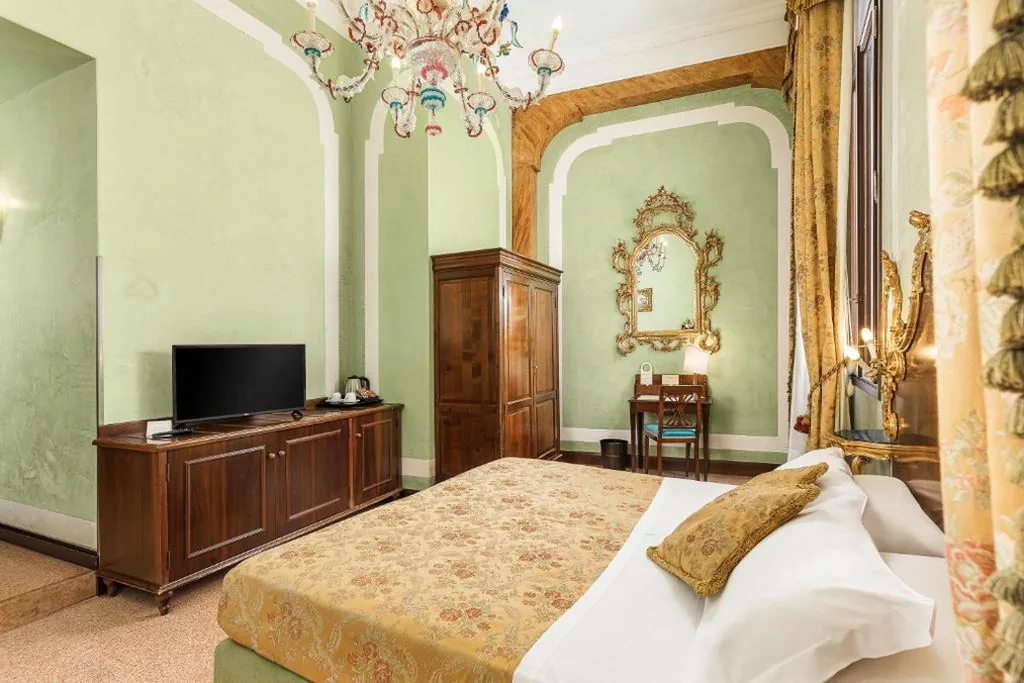 Family Room — Hotel San Moisè