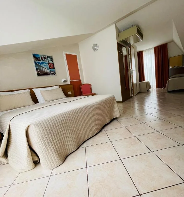 Camera Familiare — Hotel Touring