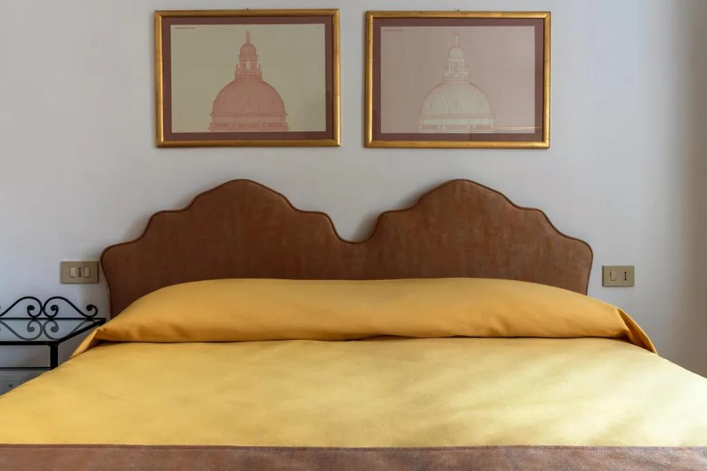 Standard Family Room — Hotel Casa Boccassini