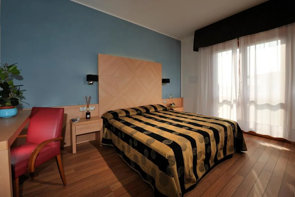 Superior Family Room — Hotel Eden