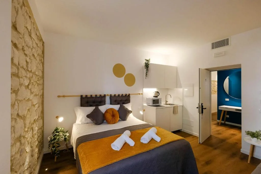 Family Room — Verona Sweet Rooms – Affitti Brevi Italia