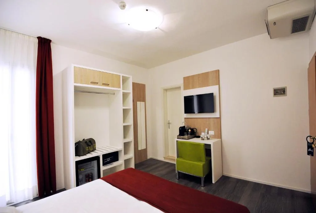 Flexible Room — Hotel Marzia Holiday Queen