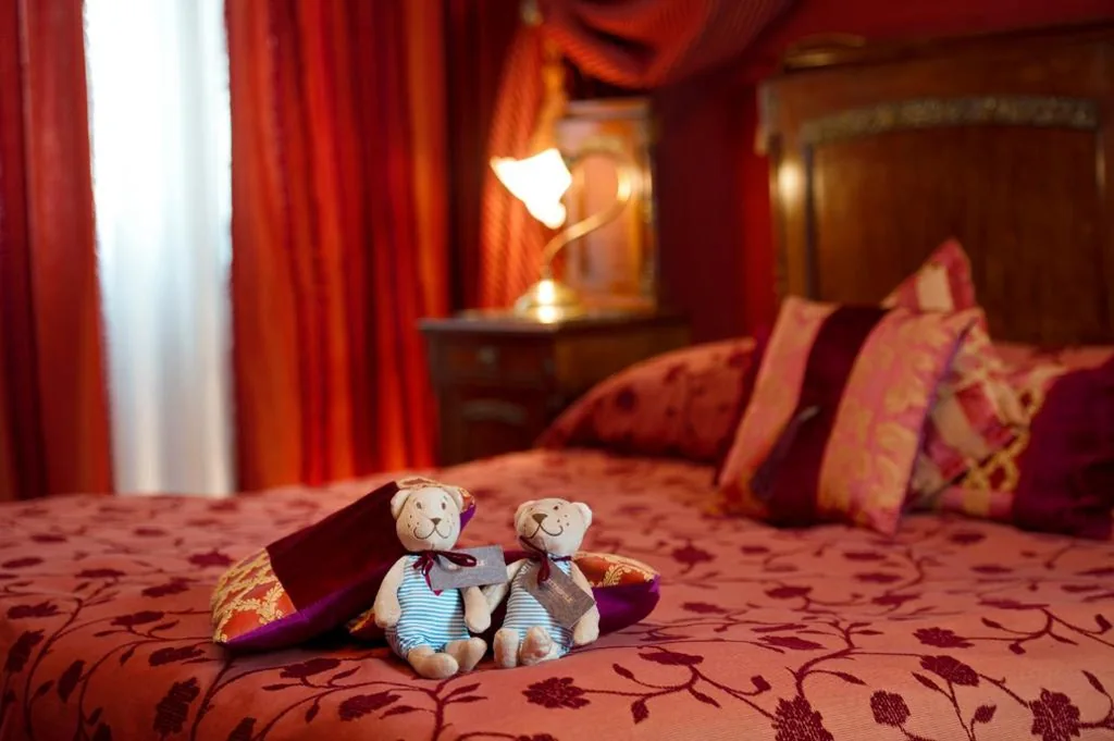 Camera Grand Deluxe — Hotel Metropole Venezia