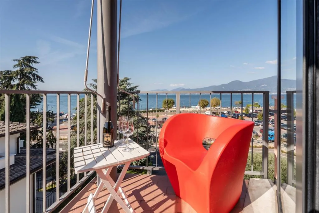 Camera King con Vista Lago — Hotel Al Castello