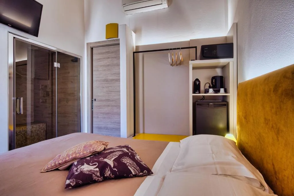 Camera King Deluxe con Bagno Turco — Romeo Giulietta
