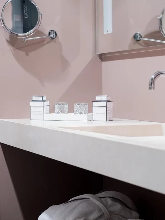 Camera King Deluxe - Non Fumatori — The Glam Boutique Hotel & Apt