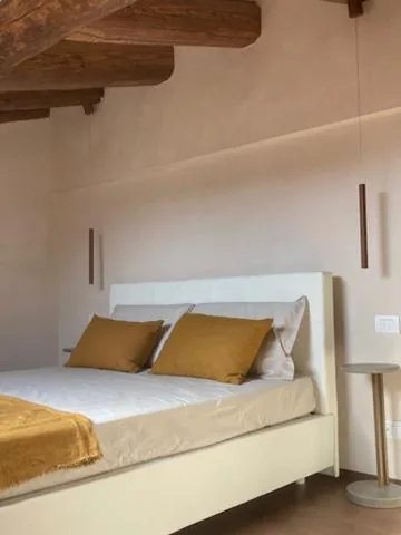 Deluxe King Room — Palazzetto Dieda