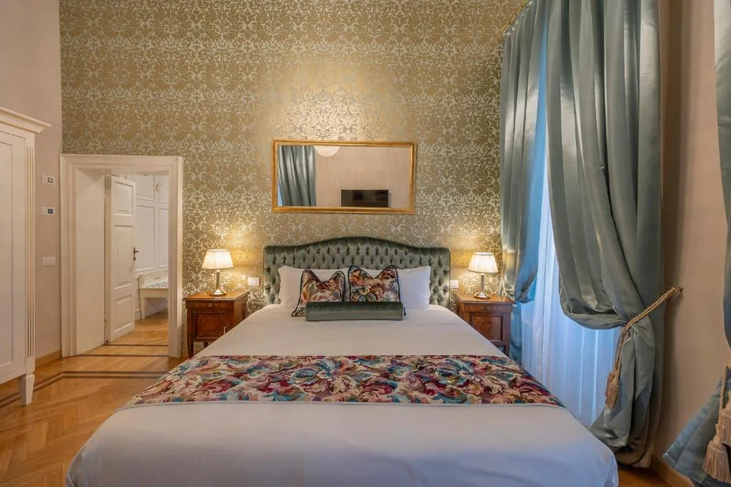 Deluxe King Room — Palazzo Monga Boutique Guesthouse