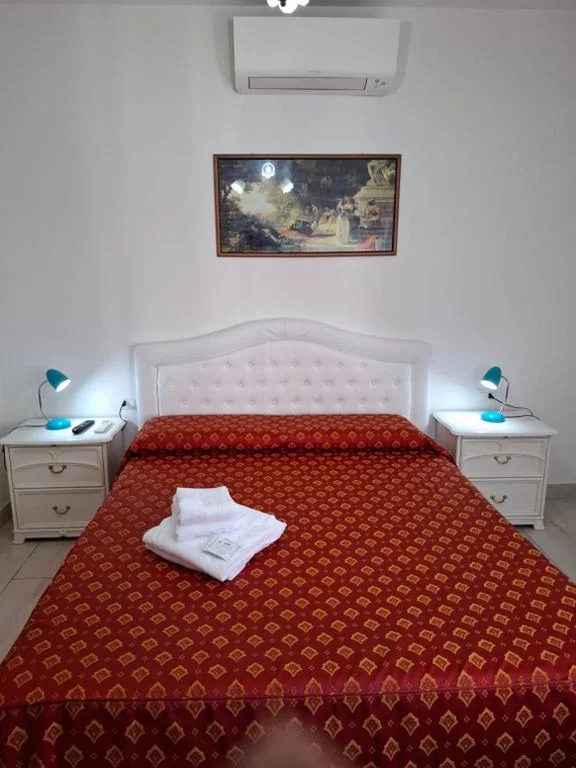 King Room — Le Maschere