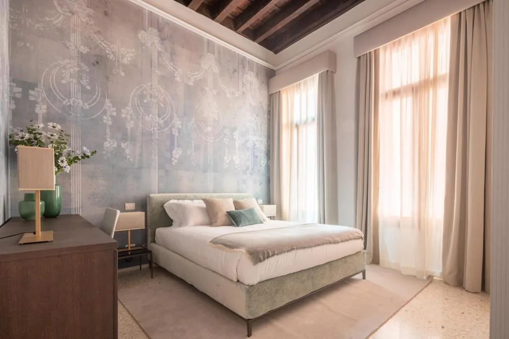 Superior King Room — Ninfea Luxury Suites