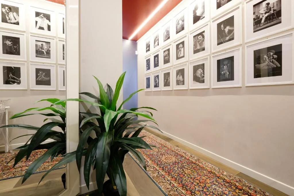 Superior King Room — Olimpia House room