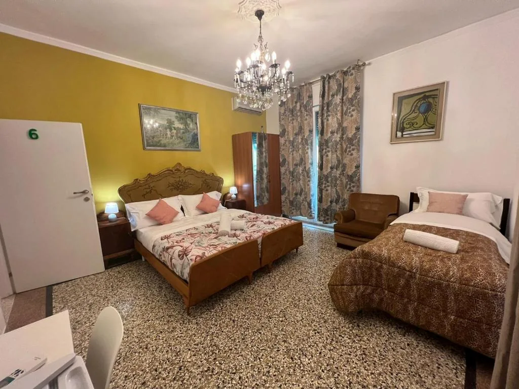 Superior King Room — S Marco Apartments – Urban Boutique & Venice Link