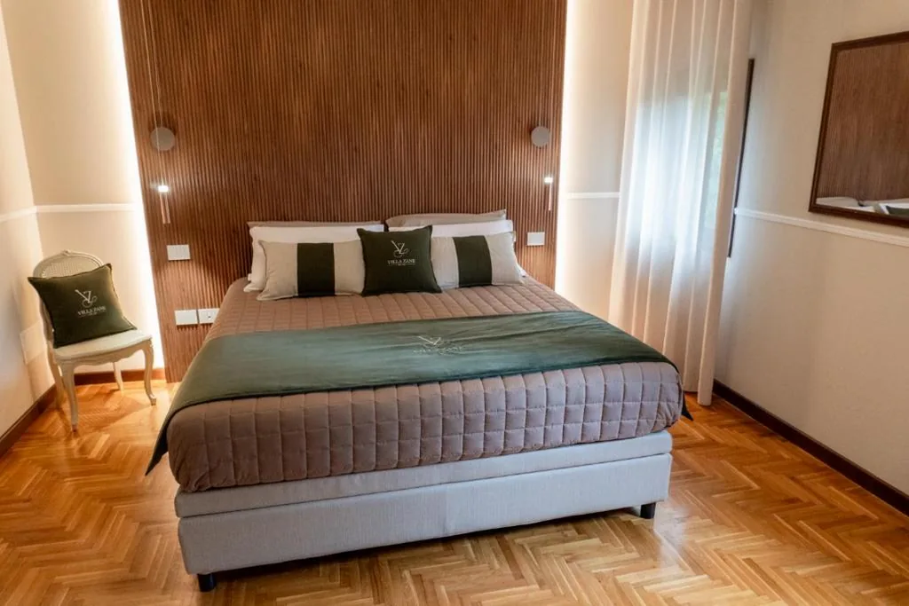 King Room — Villa Zane