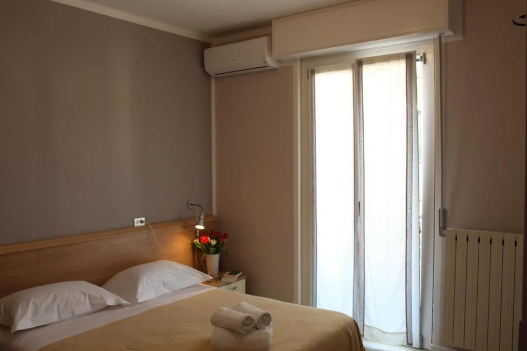 Camera Matrimoniale — Albergo Tecla
