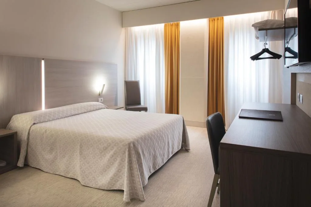 Camera Matrimoniale — Alfa Fiera Hotel