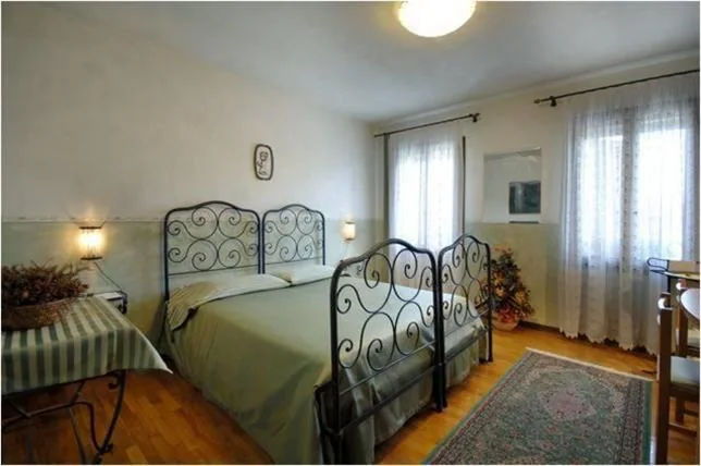 Double Room — B&B Ernestina