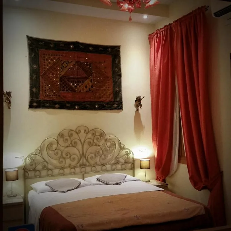 Double Room — B&B Venezia1964 – bedandbreakfastvenice it