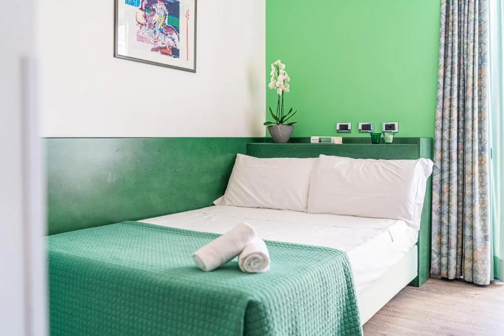 Basic Double Room — Hotel Medusa Splendid