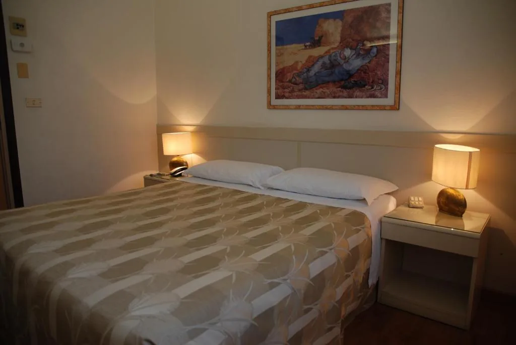 Budget Double Room — Hotel Lugano Torretta