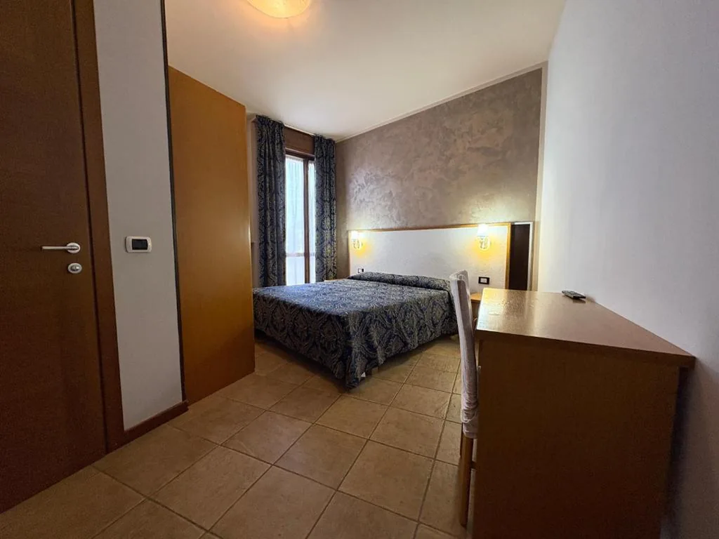 Budget Double Room — Hotel Renata