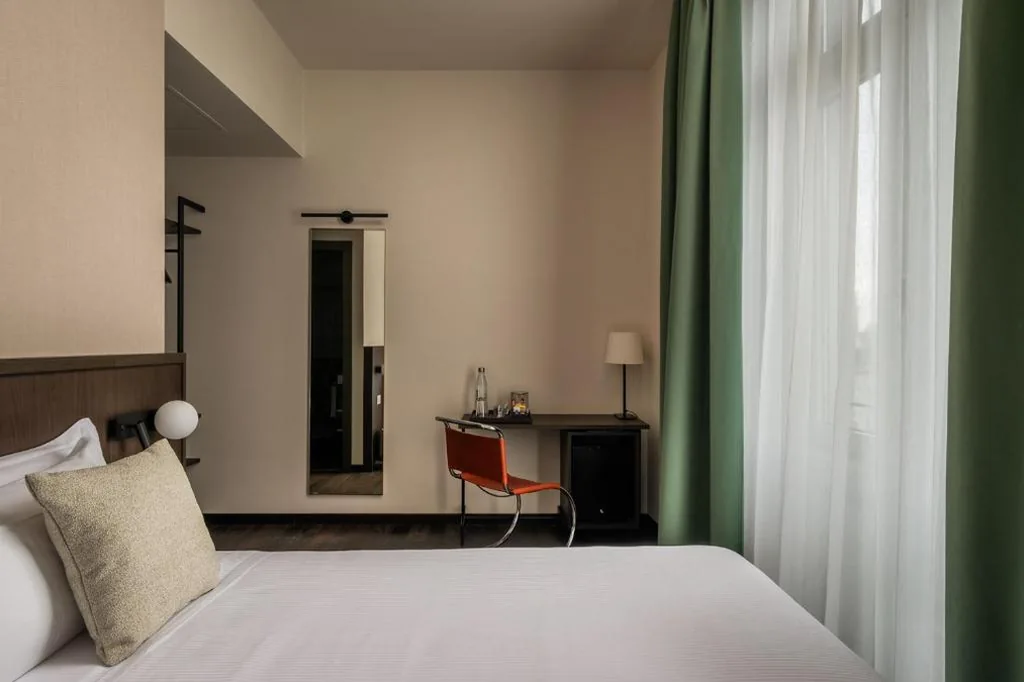 Double Room — BYPILLOW Grand Central