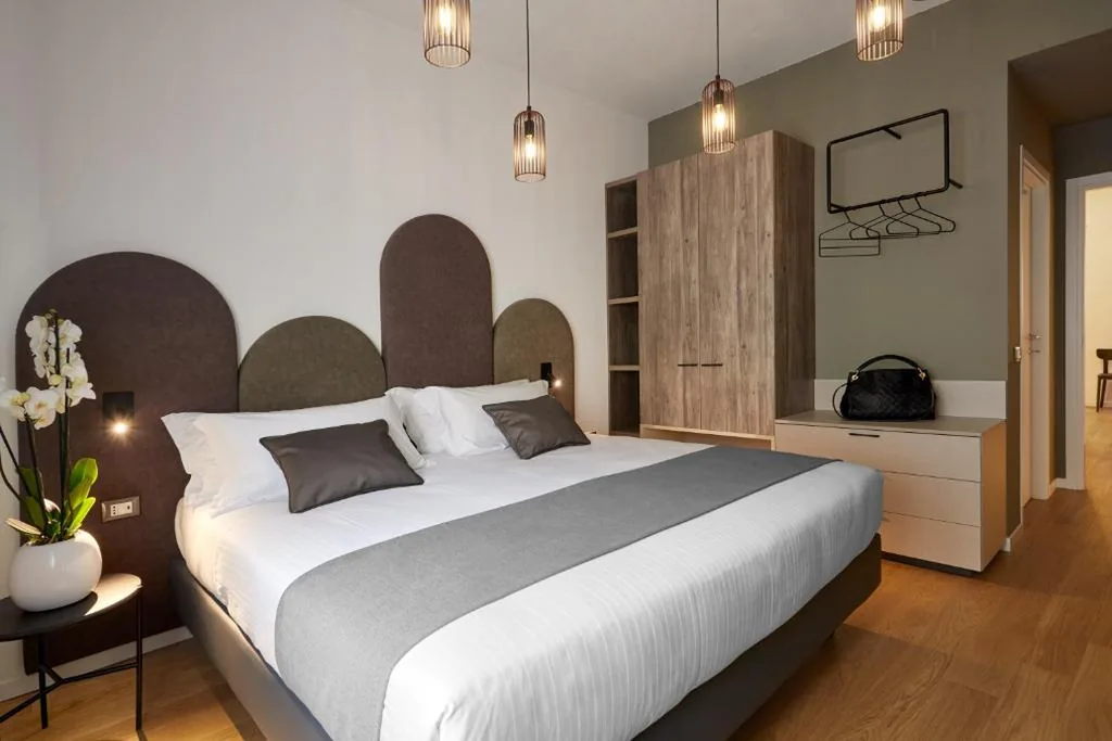 Double Room — Casa Flora Verona