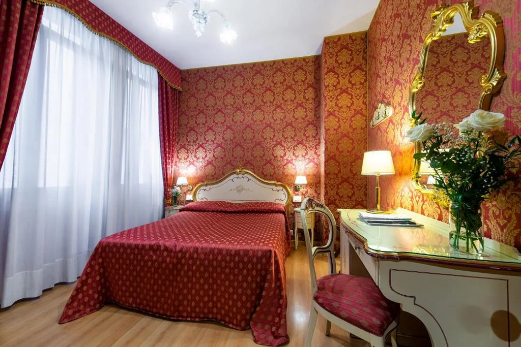 Classic Double Room — Al Gazzettino
