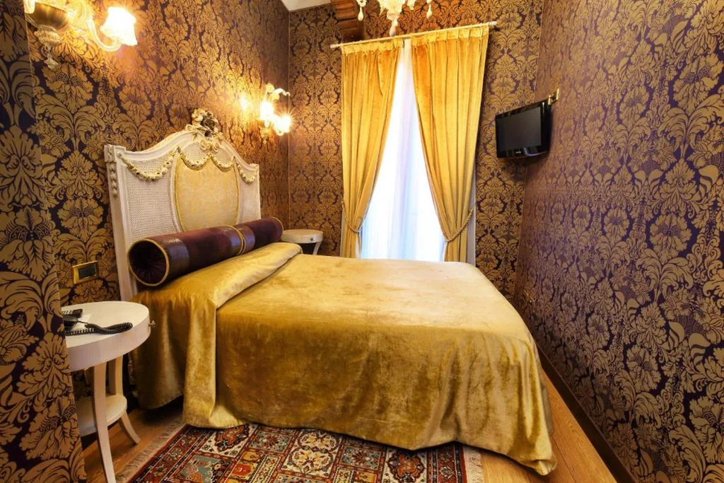 Classic Double Room — Ca’ Pagan
