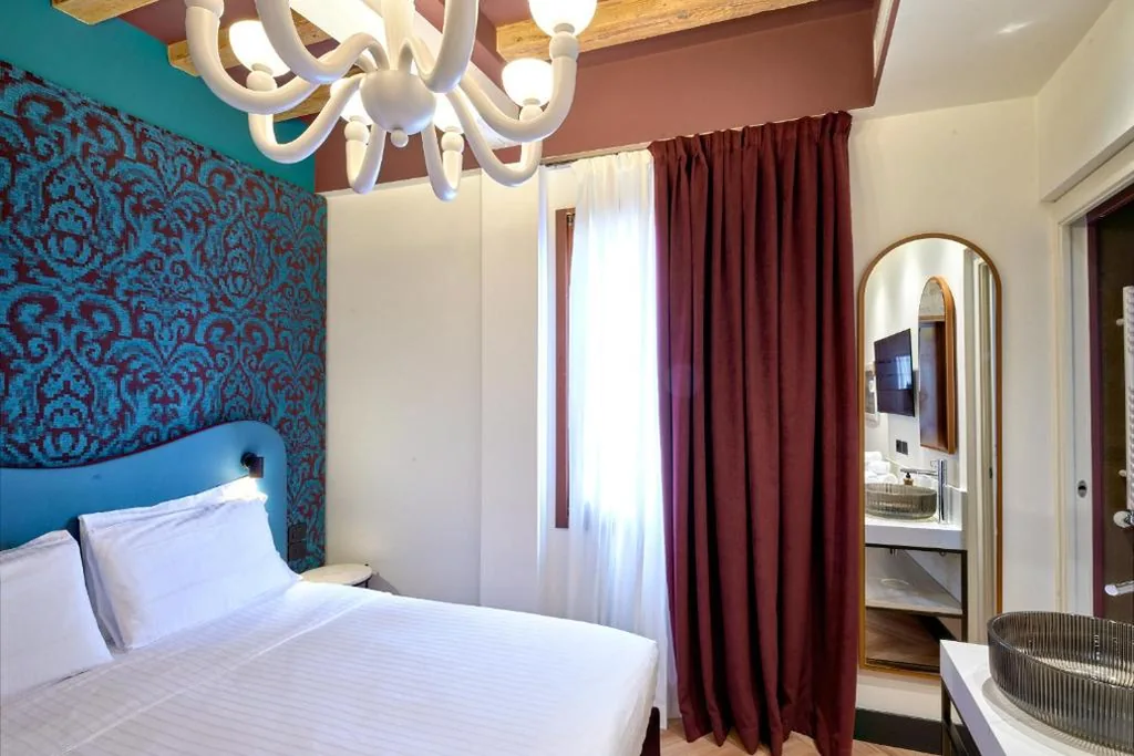 Classic Double Room — Hotel Ca’ D’Oro – WENICE Deep Culture