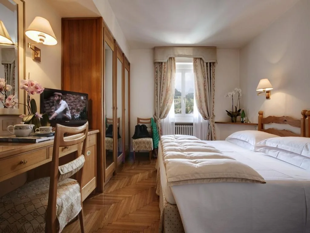 Classic Double Room — Hotel De La Poste