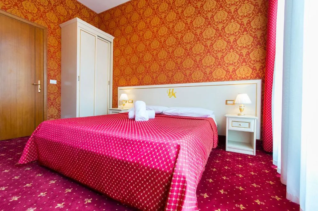 Classic Double Room — Hotel Messner