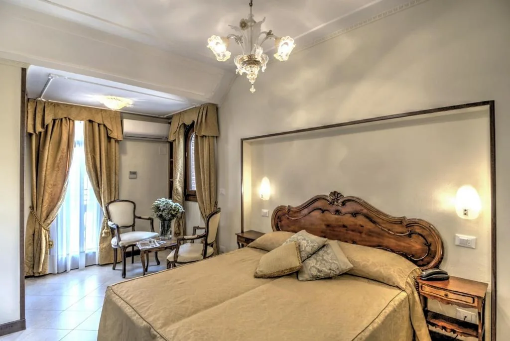 Camera Matrimoniale Classic — Hotel Scandinavia – Relais