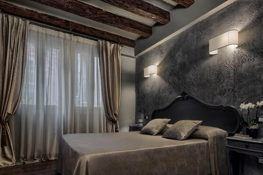 Camera Matrimoniale Classic — Locanda Fiorita