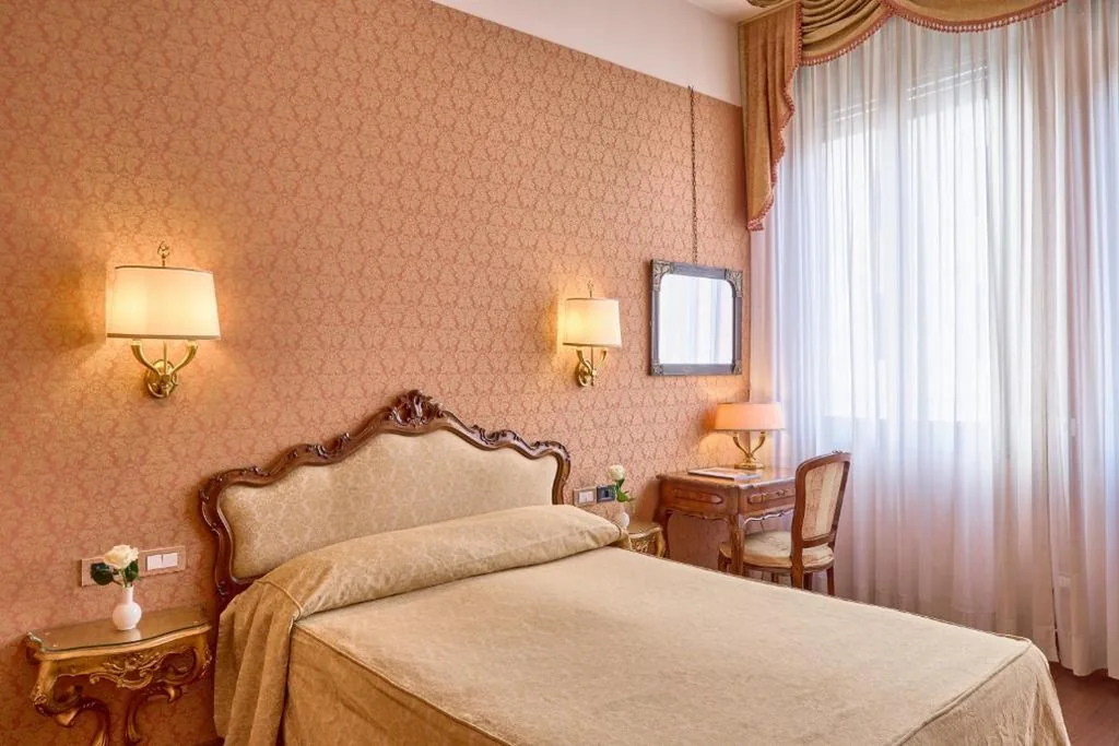 Camera Matrimoniale Classic — Locanda Vivaldi