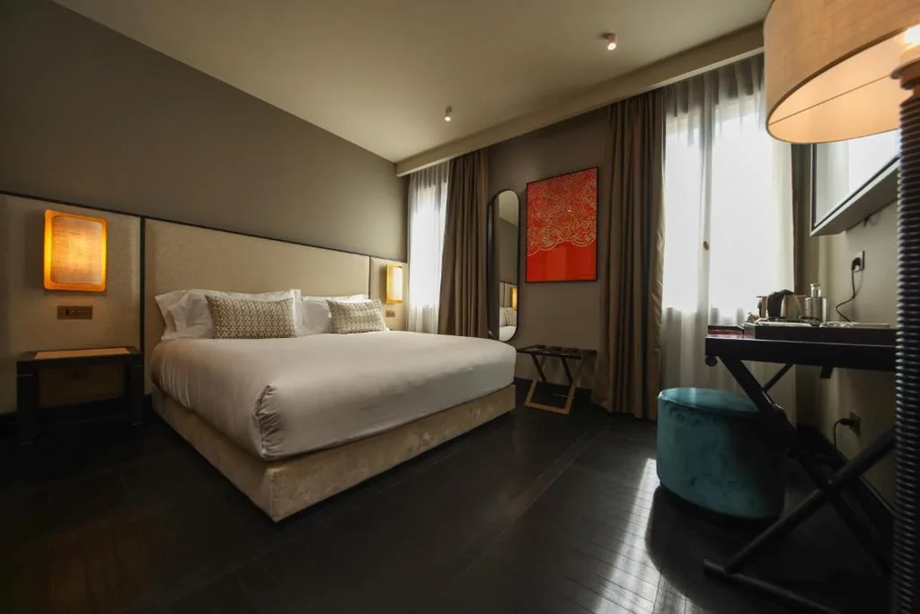 Camera Matrimoniale Classic — U-Visionary Venezia Hotel