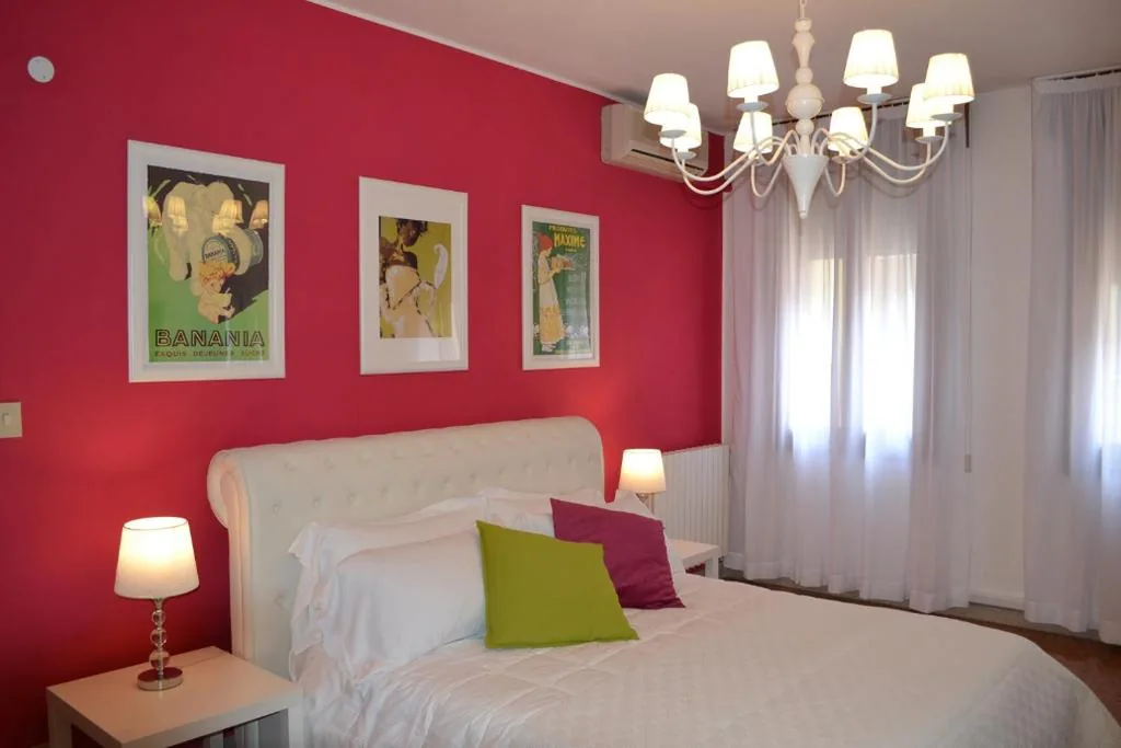 Camera Matrimoniale Comfort con Bagno Privato Esterno — Rio Venice