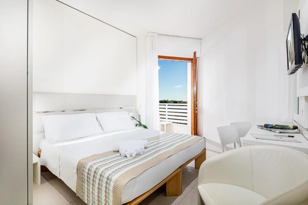 Camera Matrimoniale Comfort — Hotel Bristol