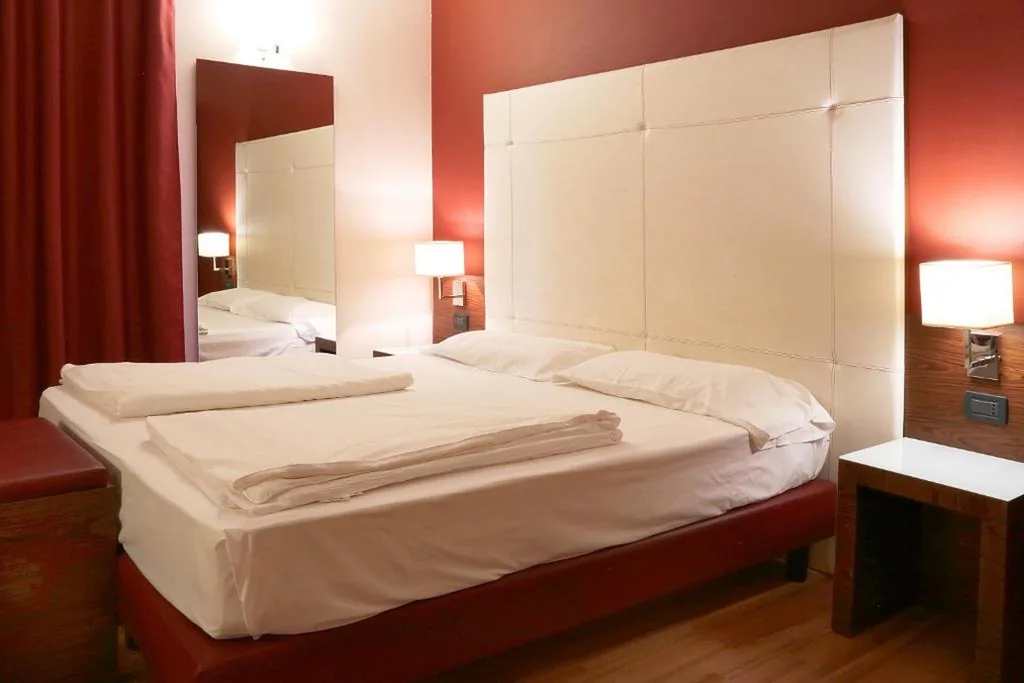 Comfort Double Room — Hotel Lido