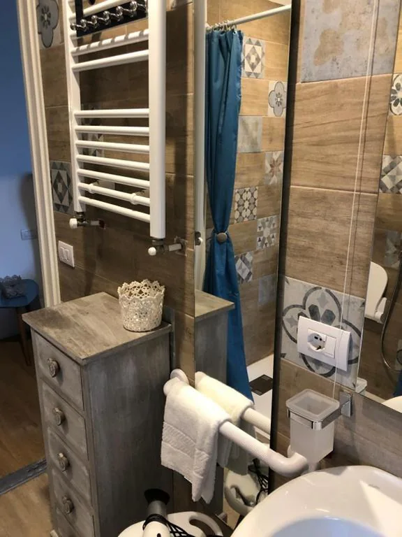 Double Room with Disabled Access — A casa di V-Ale