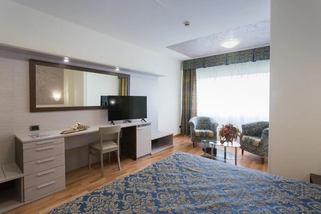 Double Room with Sauna Access — Hotel Airmotel