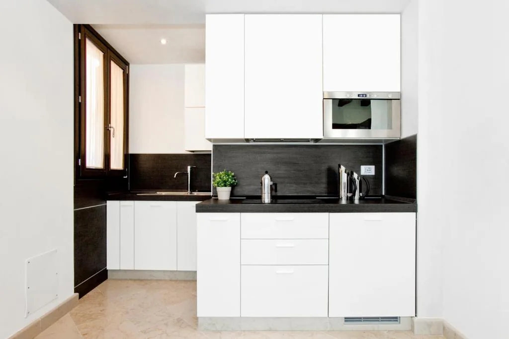 Double Room with Kitchenette — Margherita House Venice