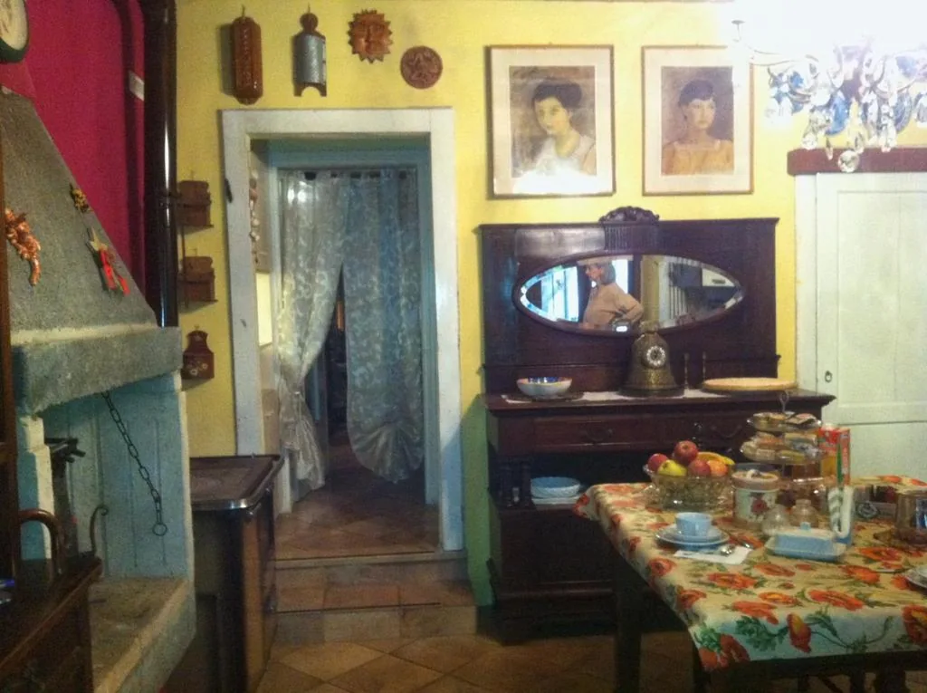 Double Room with Private Bathroom — A Casa di Susi